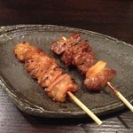 串焼き 源's - ぷりぷりホルモン串、カルビ（タレ）