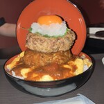 全席個室居酒屋 にっぽん市 - デミオムハンバーグ丼 大盛り