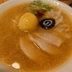 METRO RAMEN - にんにくラーメン♪