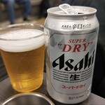 IASS エグゼクティブ ラウンジ 2 - 無料の缶ビール