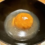 みえ田 - 浜中のバフン雲丹、南瓜のお饅頭、シナモン風味