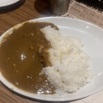 シュラスコ＆ビアバー ゴッチバッタ - カレーを見ると必ず食う奴