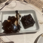 Gocchi Batta - サラダバーにあったチョコケーキ