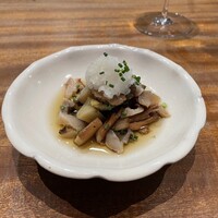 AKAI - 