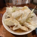 焼鳥 八朔 - キャベツはおかわりできます
