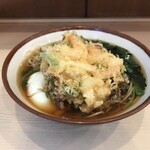 そばの神田 東一屋 - アサソバビンボー！　
      朝そば＋えびかき揚げ！