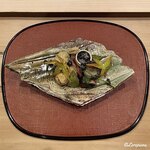 御料理 寺沢 - 焼栗､アボガド味噌漬､秋刀魚甘露煮､銀鱈西京味噌漬､茸と蟒蛇草の天ぷら､眞子鰈の縁側のキャビア和えに鮑の柔らか煮