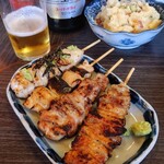 Sumibi Yakitori Naomasa - かわ150円、せせり150円、ねぎま160円、ささみ200円