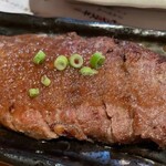 肉魚酒場 肉浜 - 和牛ステーキという名のソーセージ