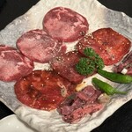 炭火焼き肉 一億兆 - 