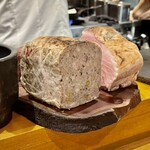 渡辺料理店 - カウンター席は誘惑がいっぱいですｗ
