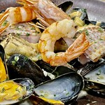 渡辺料理店 - 魚介の旨味たっぷりの贅沢極まりないブイヤベースです