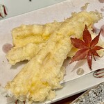 Sobakiri Morino - 締めは王道の穴子　さくさくでふっくら　これぞ蕎麦屋の天麩羅です