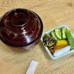 鮒兼 - さて肝吸いとお新香が出てまもなくですワクワク