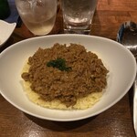 Bar 宵 - ドライカレー(単品800円、セット1,100/1,200円)