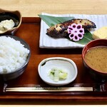 Yaki Zaka Nase Mmon Tai Chi Shoku Dou - 銀だら西京定食