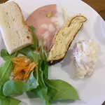 ザッキ - 前菜・キッシュ。生ハムetc