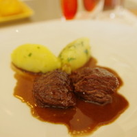Benoit Alain Ducasse - 牛ステーキ