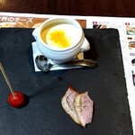 湯島天神横ラクレットグリル チーズ料理＆スイスワインのお店 - 