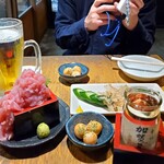 中落ち百円の居酒屋 まぐろんち - 