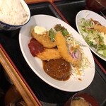 昭和レストラン 衣笠 - 