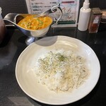 カルダモン． - 