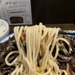 伊万里ちゃんぽん - もっちり独特の食感の中太麺