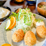 民芸レストラン 盛よし by onion - カニコロッケ定食