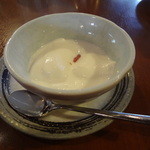 とろける杏仁豆腐