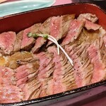 ビフテキ重・肉飯 ロマン亭 - 大阪ビフテキ重