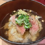 ビフテキ重・肉飯 ロマン亭 - 最後は出汁茶漬け