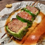 鳥茂 - ピーマンの肉詰め タレ