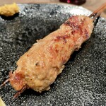 鳥茂 - 軟骨つくね串 塩