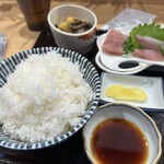 お食事処 魚屋 田丸 - 