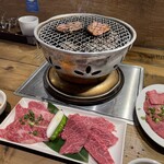 焼肉 房家 - 