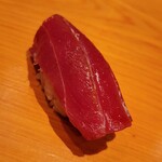 鮨 さかい - 赤身、鮪は戸井の延縄、151.6kg