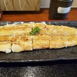 Sumiyaki Unagi Kawafuji - でっかい身厚のうな様１尾分