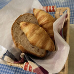 ペンション　陽のあたる場所 - 朝食手作りクロワッサン、くるみパン♪　うま！　パリ！