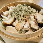 Tori To Seiromushi Kinkura - 鮮魚とろろ昆布のセイロ蒸し飯