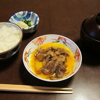 人形町今半 本店 - 昼のすき焼き（取分け1回目）