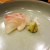 と村 - 鯛のお造り