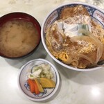あけぼの - かつ丼　上から