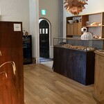 haluta bakery Oiwake - The Shop