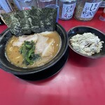 家系ラーメン 王道家 - 