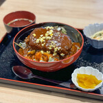 豚焼肉 グルマンズ - ハンバーグ丼デミソース １０食限定☆