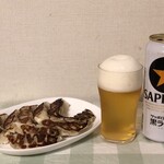 Miyoshino - みよしの餃子でビールをゴクゴク！