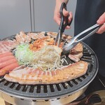 Yakiniku Kankokuryouri Yaku Yaku Shokudou - 