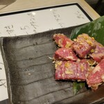 食彩和牛 しげ吉 - 中落ちタン塩