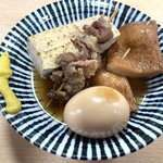 221167486 - おでん) 1ヶ100円　牛すじ150円