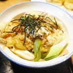 手打そば やっこ - 天丼は卵とじ